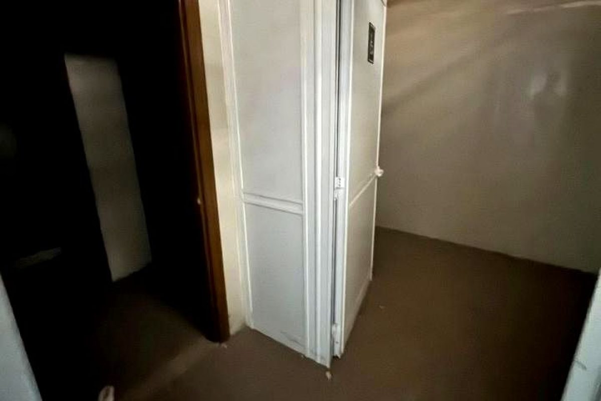 2151ff63-0004098326.jpg