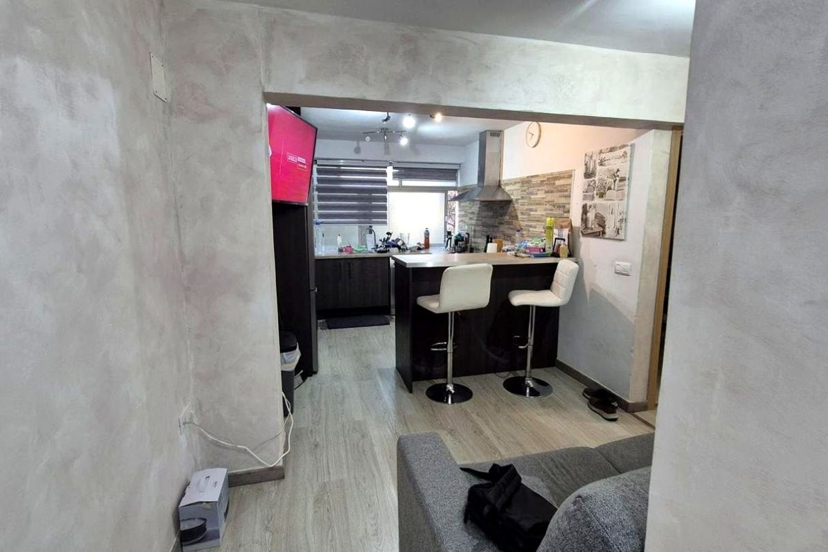 32ea2216-0004178355.jpg