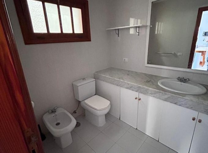 4107477-9591232e.jpg