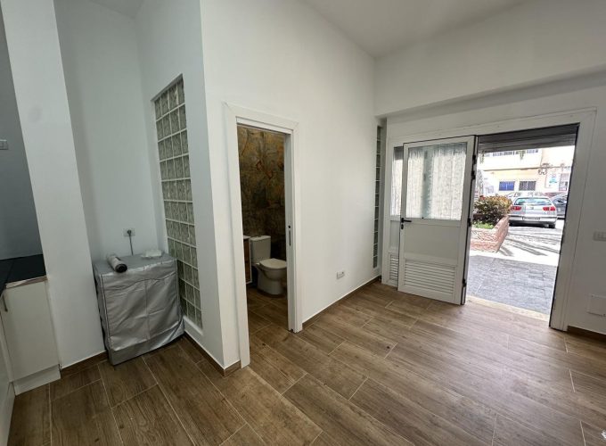 4116479-43393e00.jpg