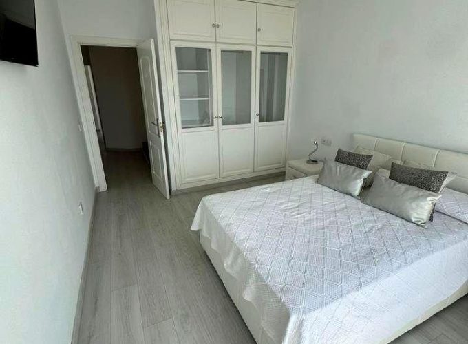 4116481-6a62bd14.jpg