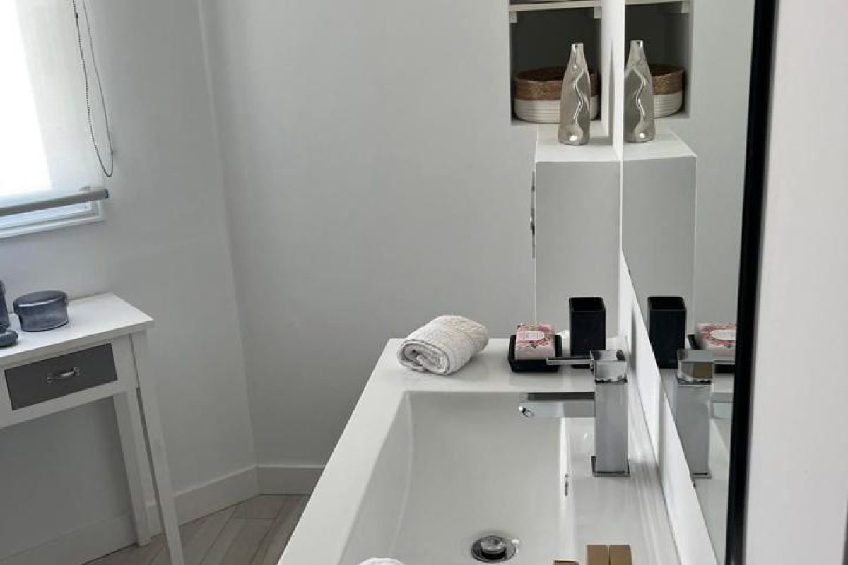 4138635-4d7265e6.jpg