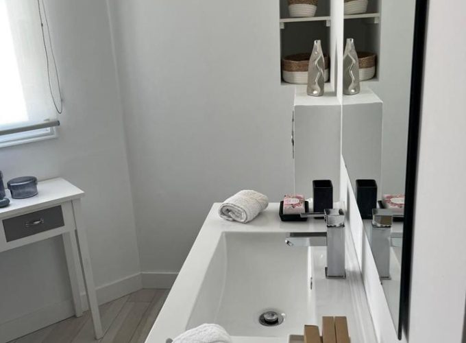 4138635-4d7265e6.jpg