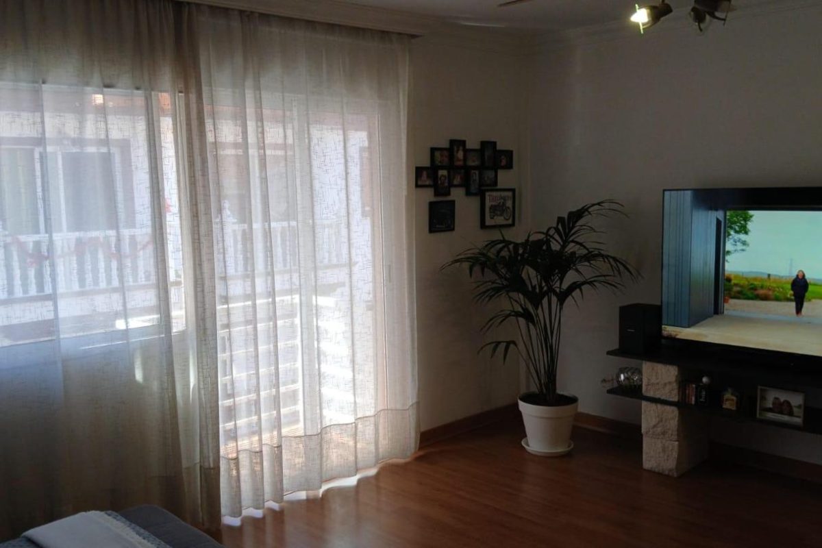 4145177-6807465e.jpg