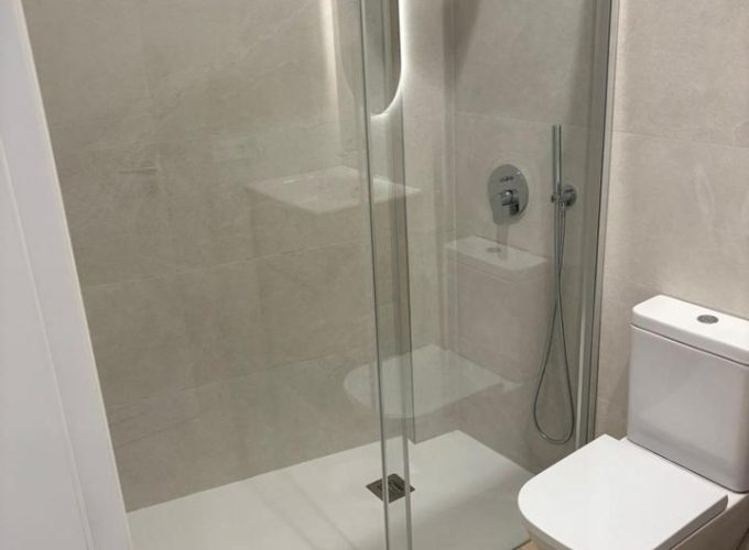 4182232-617d6e85.jpg