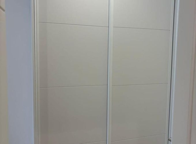 4182232-63f65475.jpg
