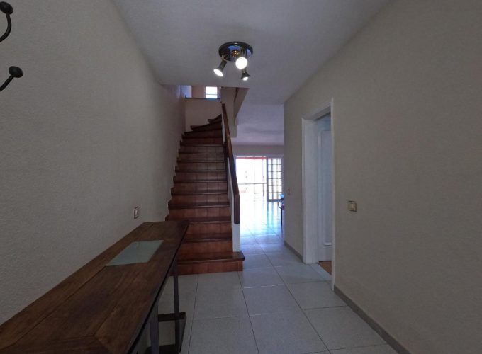 4186018-61e19878.jpg