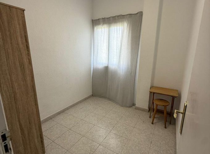 4186288-d26d1814.jpg