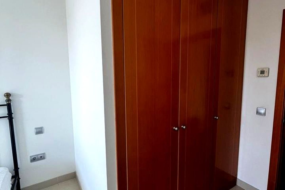 4cb49264-0004181520.jpg