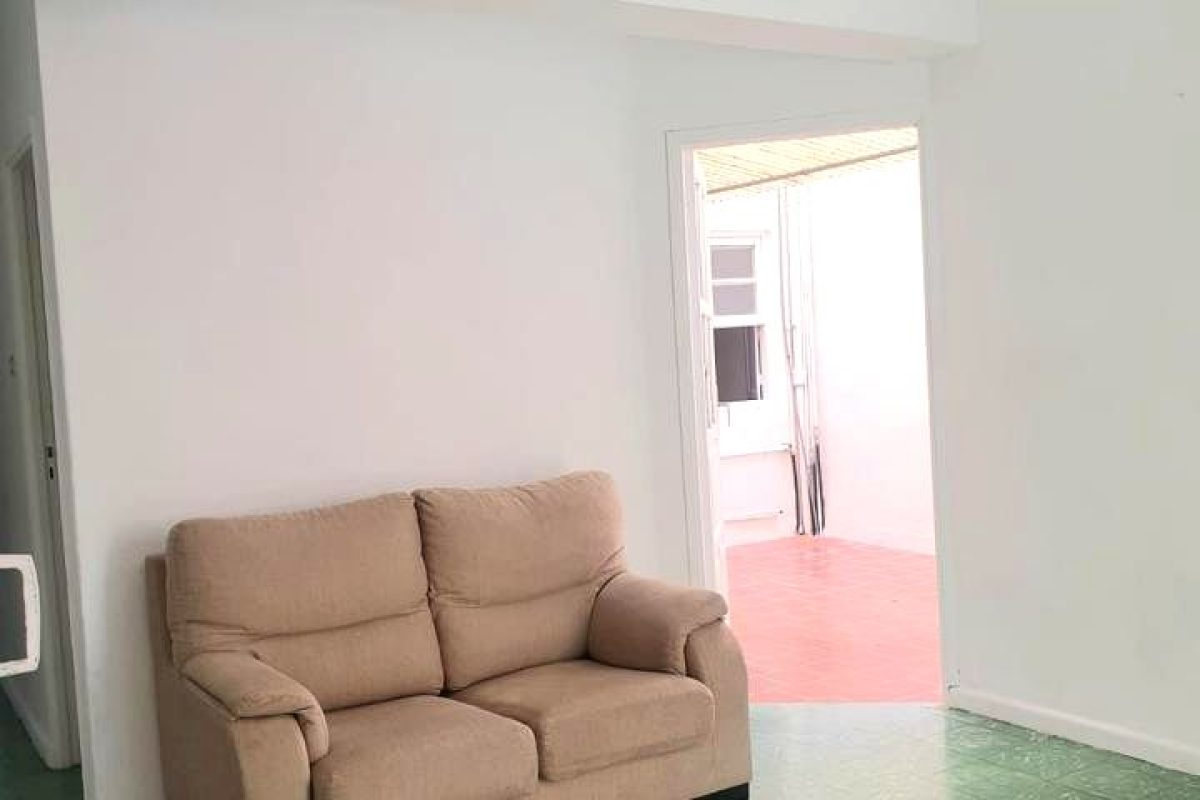 71aa82e5-0004108126.jpg