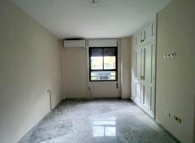 74e3ffd8-0004128359.jpg