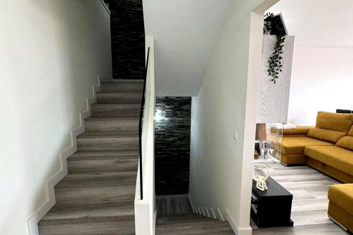 74e6844c-0004137434.jpg