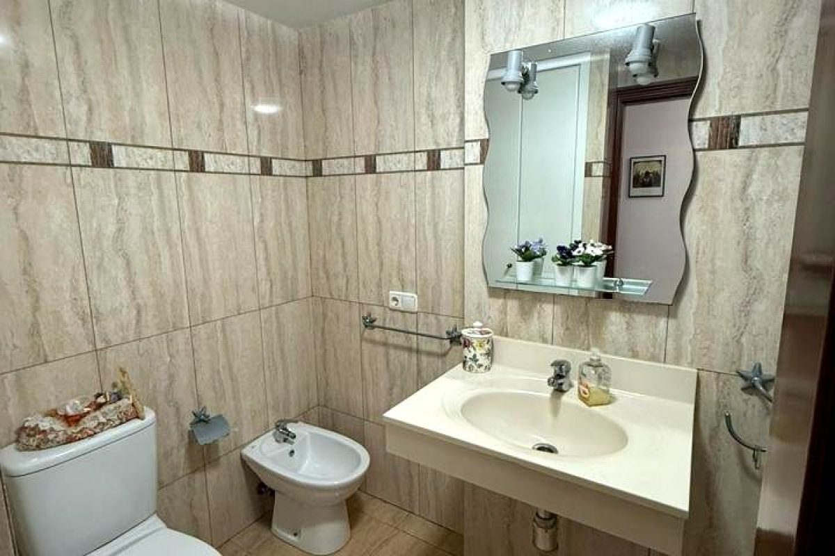 9fb6beee-0004178334.jpg