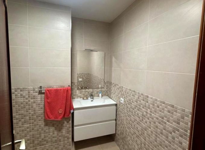 ae20d557-0004186033.jpg