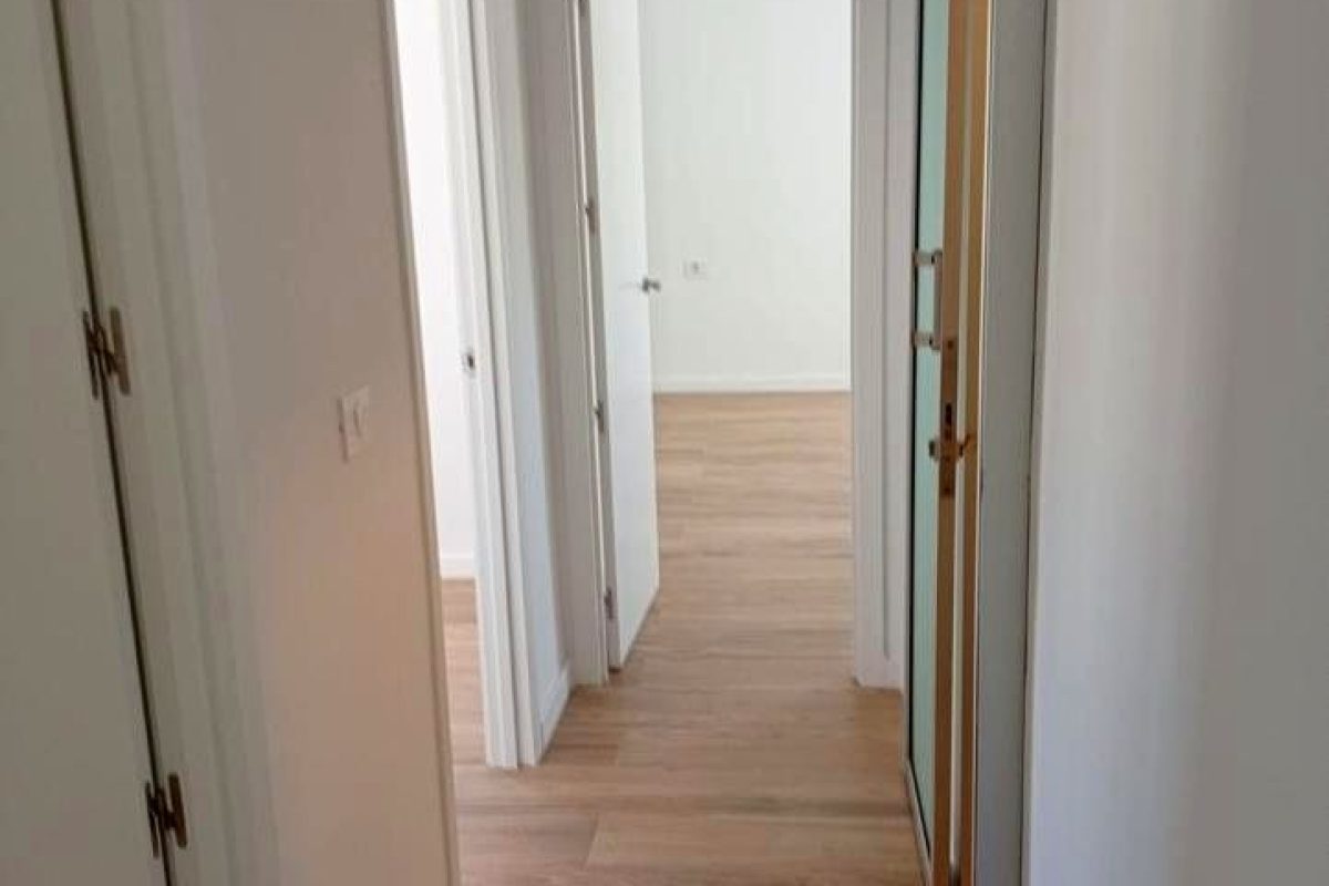 bec29cc5-0004181267.jpg