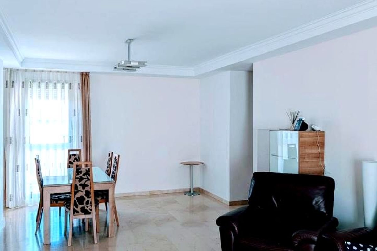c51ae405-0004178318.jpg