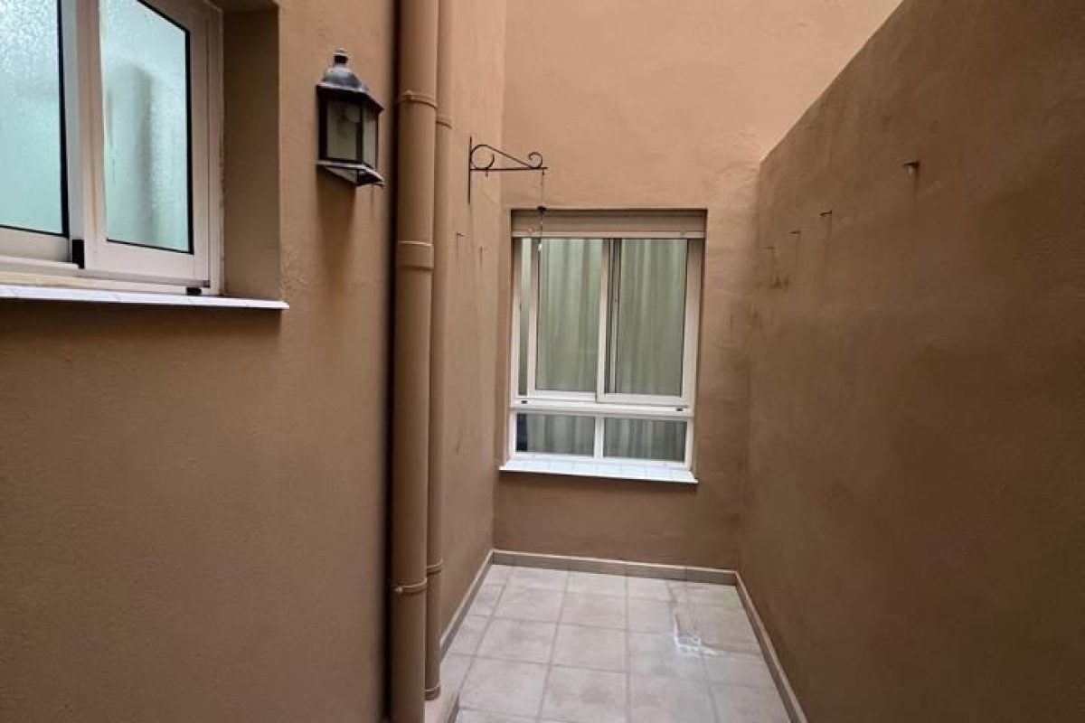 dd638259-0004135187.jpg