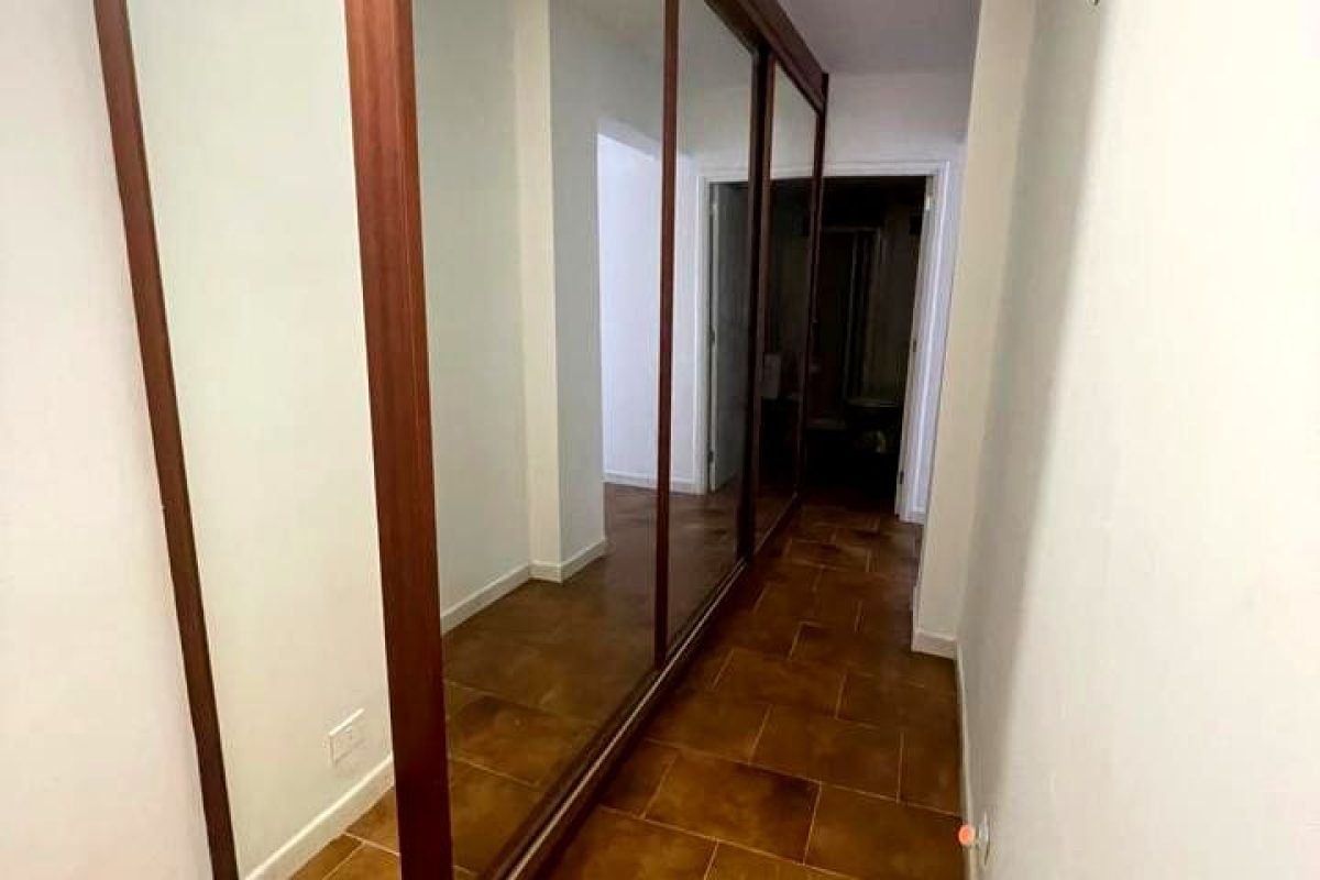 df0263a9-0004186278.jpg