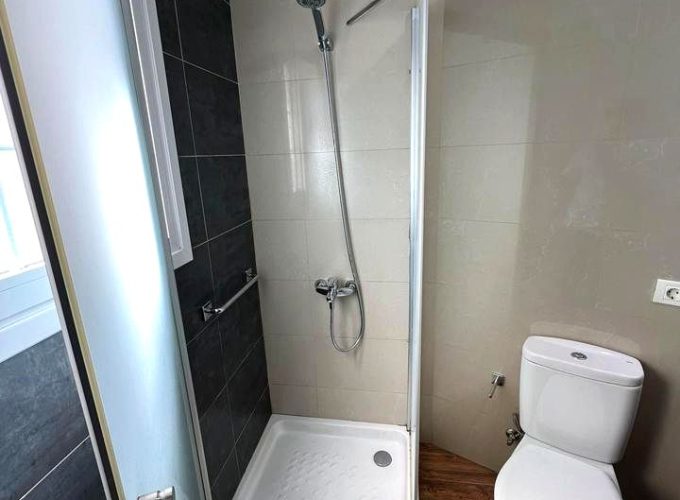 ee36d6d7-0004156080.jpg