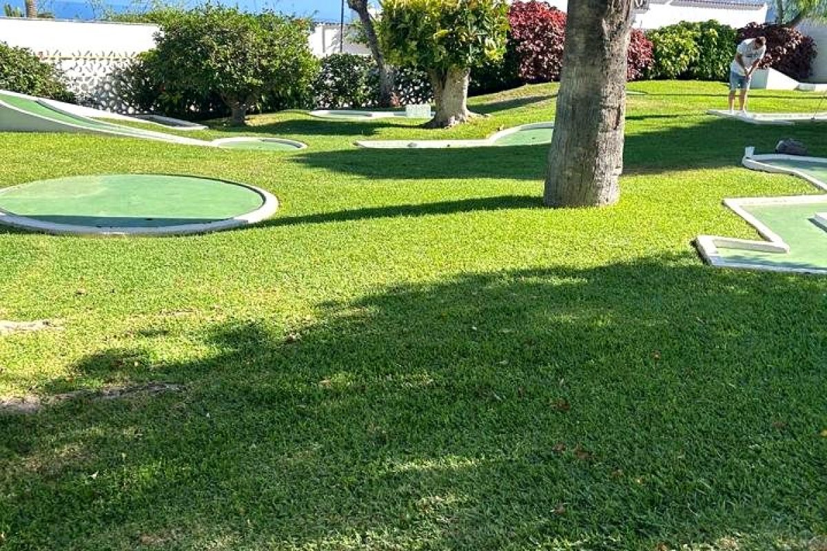 f592d86d-0004199482.jpg f592d86d-0004199482.jpg